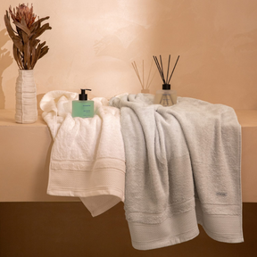 Jogo de Toalhas Gigante + Rosto + Piso Oasis 5 Peças